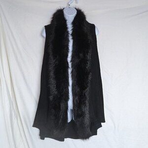 Beautiful Laura hi-lo vest cape with faux fur trim black one size EUC